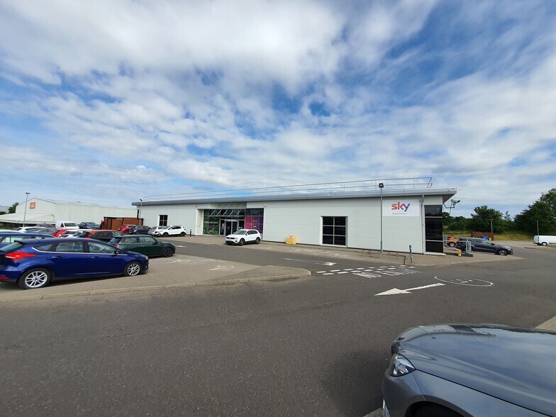 4 Tannochside Dr, Uddingston à louer - Photo de l’immeuble – Image 2 sur 5