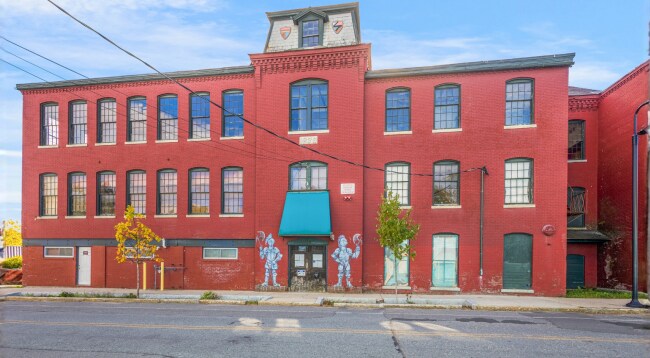 1146 Main St, Fitchburg, MA à vendre - Photo de l’immeuble – Image 2 sur 9