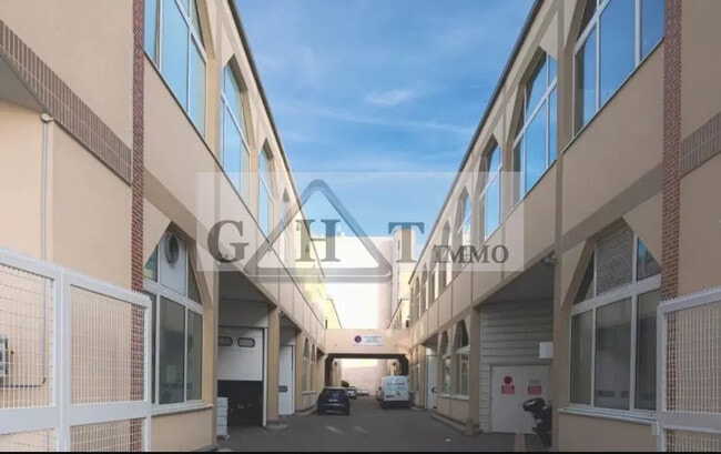 Plus de détails pour Industriel/Logistique à louer