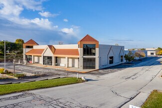 Plus de détails pour 1925 S Moorland Rd, New Berlin, WI - Industriel/Logistique à vendre