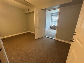 715-725 Elm St, Winnetka, IL à louer Photo intérieure– Image 1 sur 3