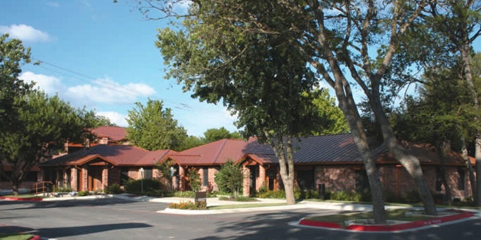 821 Grand Avenue Pky, Pflugerville, TX à vendre - Photo principale – Image 1 sur 1