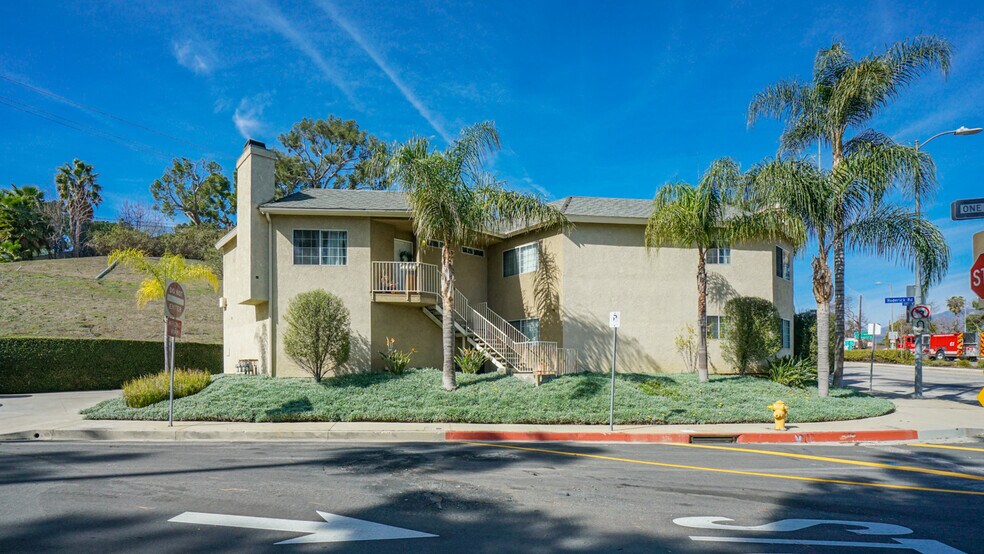 3911 Verdugo Rd, Los Angeles, CA à vendre - Photo principale – Image 1 sur 21