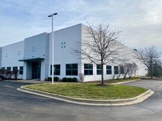 Plus de détails pour 545 Willowbrook Centre Pky, Willowbrook, IL - Industriel/Logistique à louer