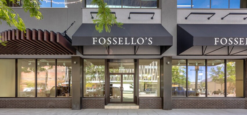 565 Bernard Ave, Kelowna, BC à louer - Photo de l’immeuble – Image 3 sur 4