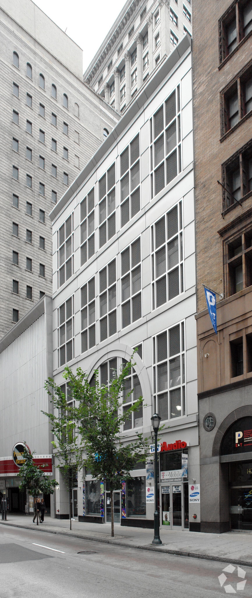 1416-1418 Chestnut St, Philadelphia, PA à louer Photo principale– Image 1 sur 7