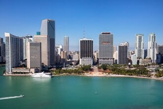 2 S Biscayne Blvd, Miami, FL - VUE AÉRIENNE  vue de carte