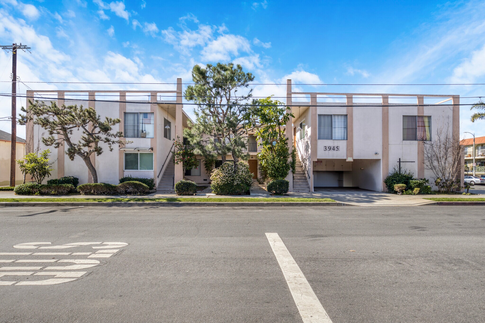 3945 Frances Ave, Los Angeles, CA à vendre Photo principale– Image 1 sur 21