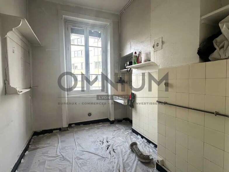 Bureau dans Lyon à louer - Photo de l’immeuble – Image 3 sur 5
