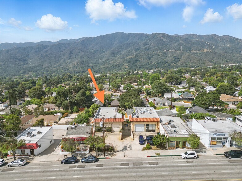 3632 Foothill Blvd, La Crescenta, CA à vendre - Photo de l’immeuble – Image 2 sur 31