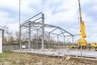 Plus de détails pour Albert St, Oldham - Industriel/Logistique à louer