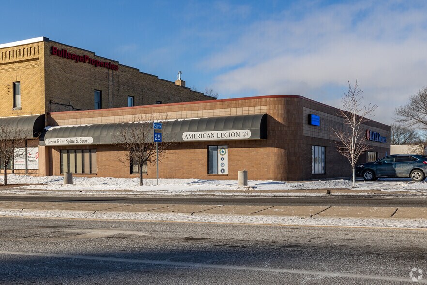 29 S Lake St, Big Lake, MN à louer - Photo principale – Image 1 sur 10
