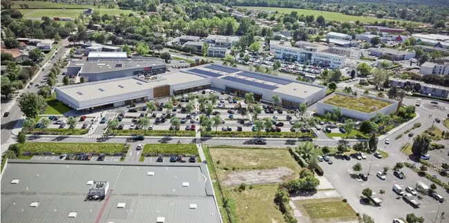 Plus de détails pour Local commercial à louer