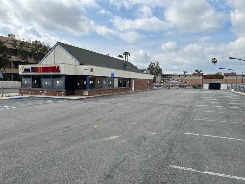 923 W Carson St, Torrance, CA à vendre - Photo principale – Image 1 sur 14