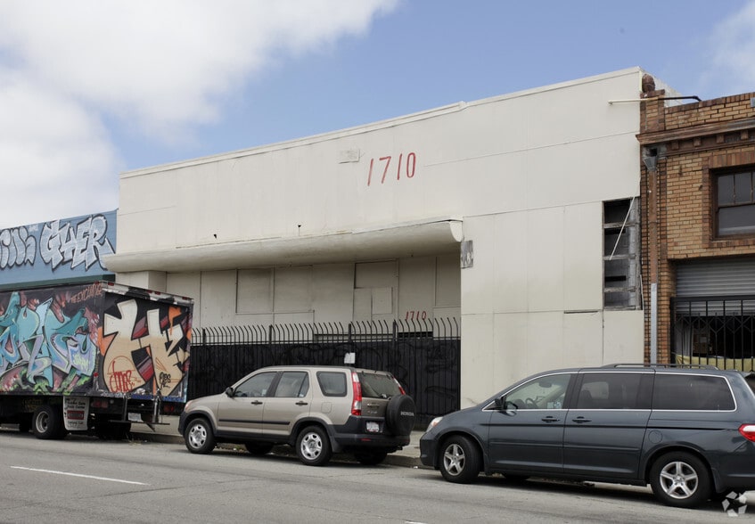 1710 E 12th St, Oakland, CA à vendre - Photo principale – Image 1 sur 16