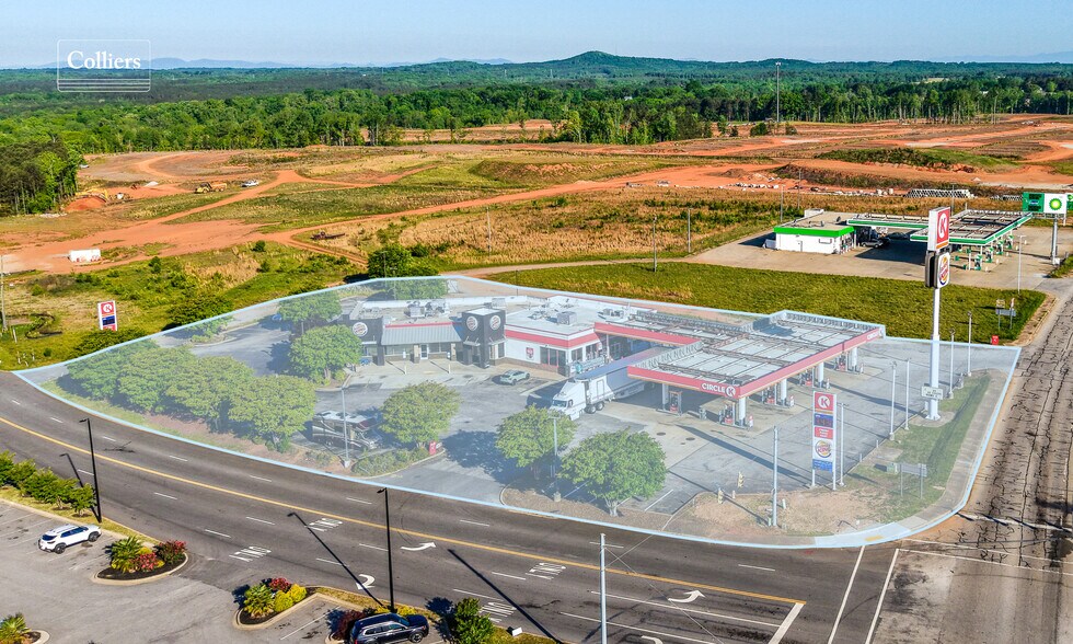 1103 Hyatt St, Gaffney, SC à vendre - Photo principale – Image 1 sur 5