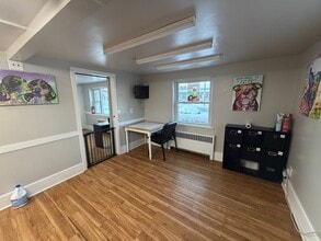 114-116 W King St, Malvern, PA à louer Photo intérieure– Image 1 sur 4