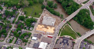 Plus de détails pour 595 Conner St, Noblesville, IN - Local commercial à louer