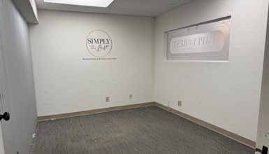 203 E Worth St, Grapevine, TX à vendre Photo intérieure– Image 2 sur 3