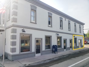 15 S Main St, Maxwell, IN à louer Photo de l’immeuble– Image 1 sur 14