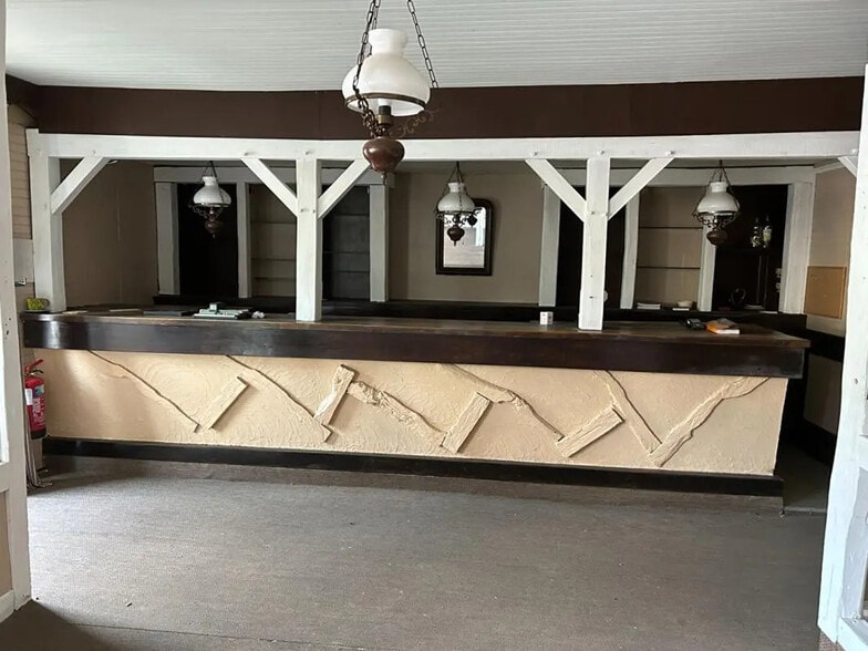 Local commercial dans Saint-Grégoire à vendre - Photo de l’immeuble – Image 3 sur 20