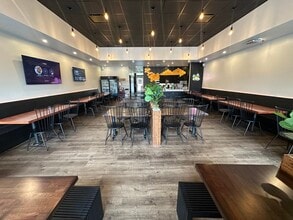 8895 Towne Centre Dr, San Diego, CA à louer Photo intérieure– Image 2 sur 4