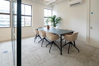 22-24 Cowper St, Londres à louer Photo intérieure– Image 1 sur 10