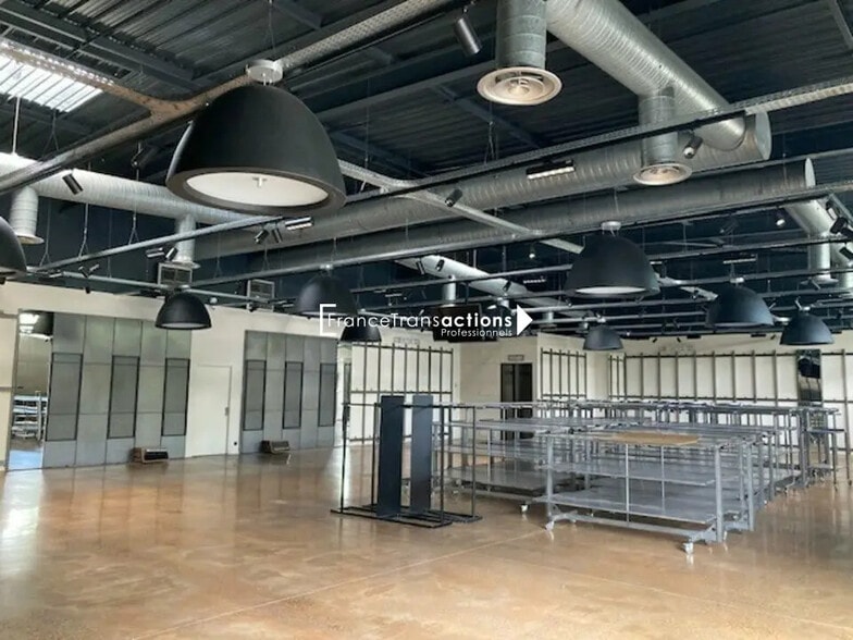 Local commercial dans Auch à louer - Photo intérieure – Image 2 sur 4