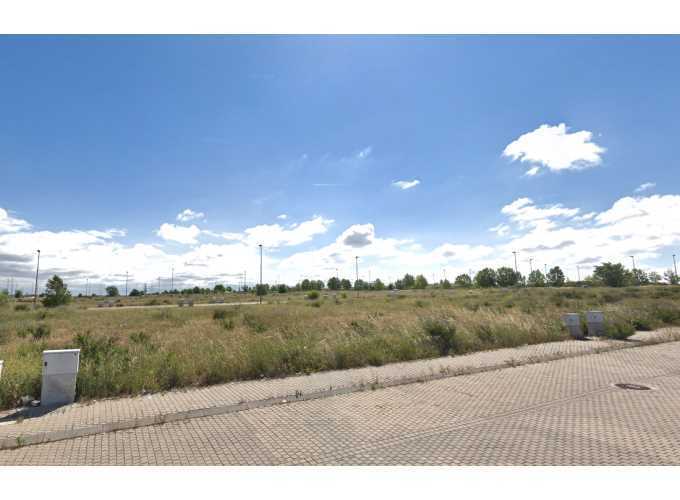 Terrain dans Leganés, Madrid à vendre - Photo de l’immeuble – Image 2 sur 4