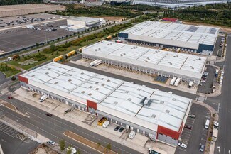 Plus de détails pour Industriel/Logistique à louer