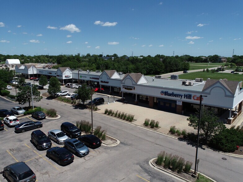 405 N Eola Rd, Aurora, IL à vendre - Photo de l’immeuble – Image 1 sur 6