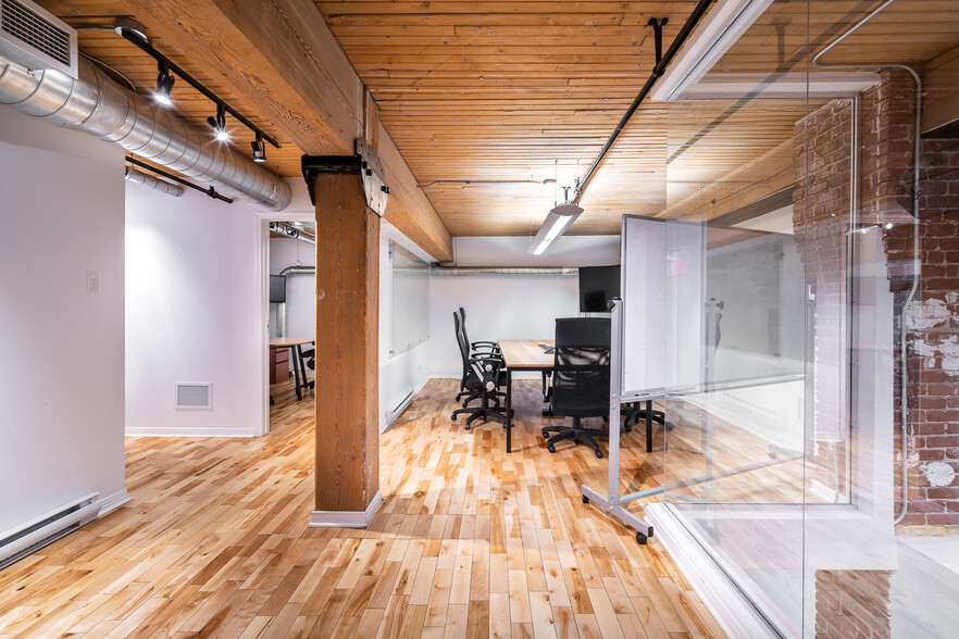 387 Rue Saint-Paul O, Montréal, QC à vendre - Photo intérieure – Image 3 sur 12