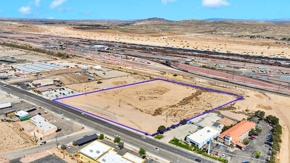 2041 W Main St, Barstow, CA à vendre - Photo de l’immeuble – Image 3 sur 8