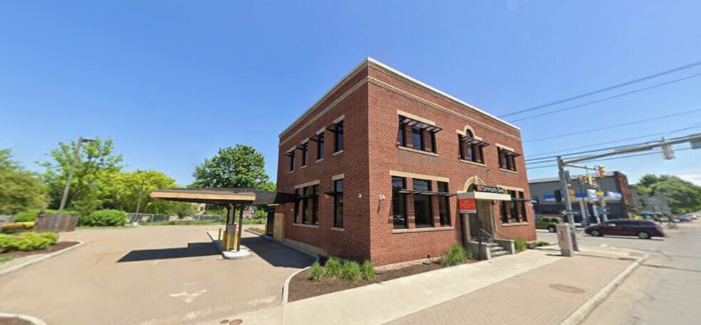 602 W State St, Ithaca, NY à vendre - Photo principale – Image 1 sur 1