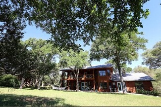 Plus de détails pour 810 Oakwood Loop, San Marcos, TX - Spécialisé à vendre