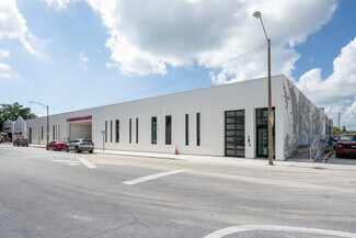 Plus de détails pour 424 Park Pl, West Palm Beach, FL - Local commercial à louer