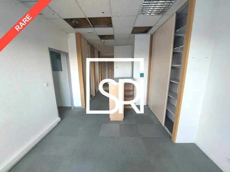 Bureau dans Clermont-Ferrand à louer - Photo intérieure – Image 3 sur 6