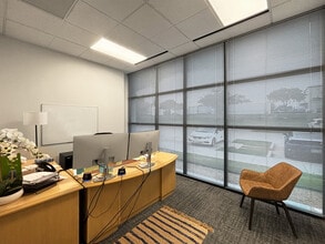 5208 Tennyson Pky, Plano, TX à louer Photo intérieure– Image 2 sur 9