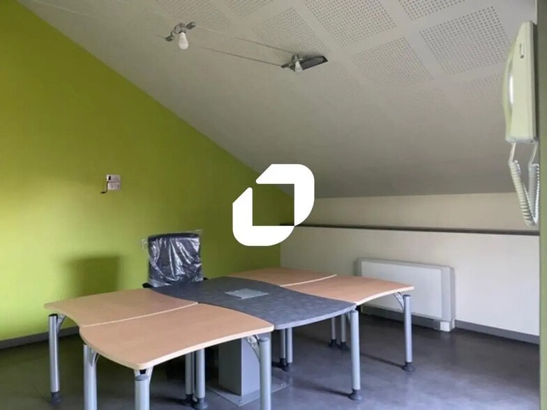 Bureau dans Sassenage à louer - Photo de l’immeuble – Image 2 sur 8