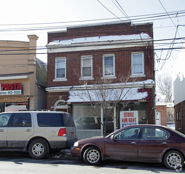 1086 Bay St, Staten Island, NY à vendre - Photo de l’immeuble – Image 2 sur 3