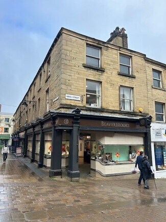 Plus de détails pour 13 King St, Huddersfield - Local commercial à vendre