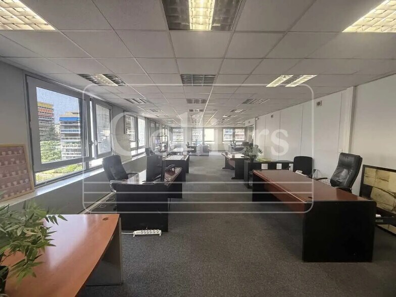 65 Avenue Jules Cantini, Marseille à louer - Photo de l’immeuble – Image 3 sur 9