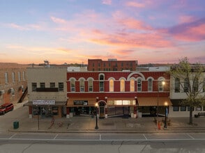 75 N Waco St, Hillsboro, TX à louer Photo intérieure– Image 1 sur 24