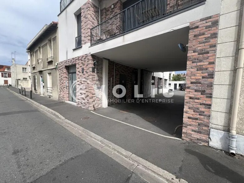 Local d’activités dans Alfortville à louer - Photo de l’immeuble – Image 3 sur 13