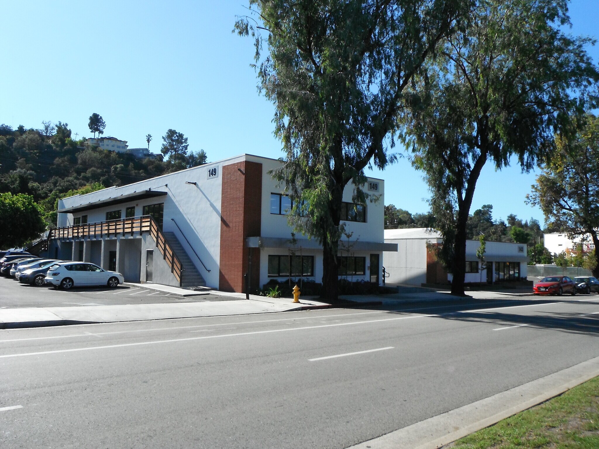 161 Pasadena Ave, South Pasadena, CA à louer Photo de l’immeuble– Image 1 sur 6