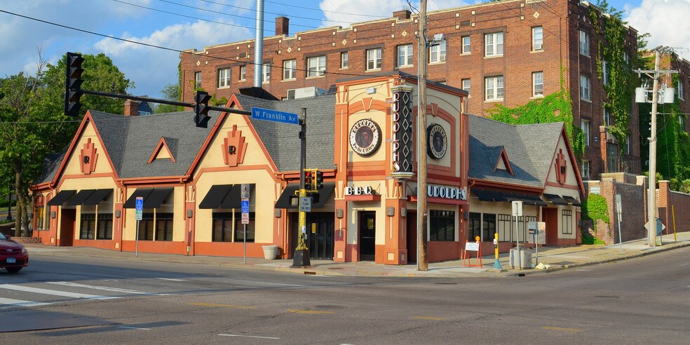 1925 Lyndale Ave S, Minneapolis, MN à vendre - Photo de l’immeuble – Image 2 sur 9