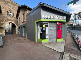Plus de détails pour Local commercial à louer