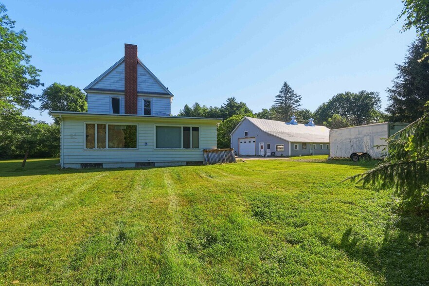 527 Heineberg Dr, Colchester, VT à vendre - Photo de l’immeuble – Image 3 sur 9