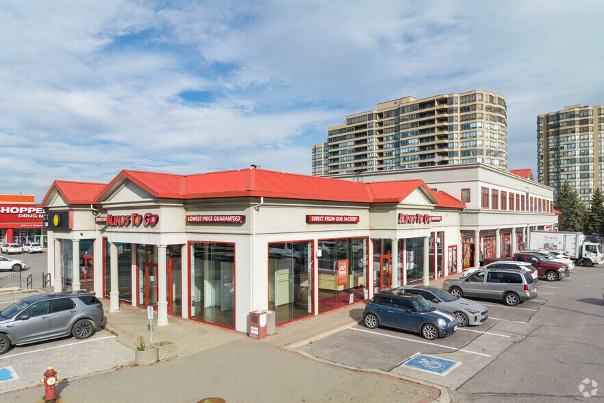 9631 Yonge St, Richmond Hill, ON à louer - Photo principale – Image 1 sur 6
