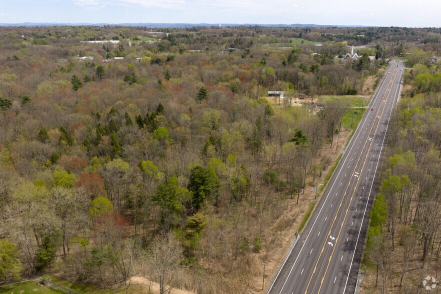 2029 Route 9, Clifton Park, NY à vendre - Photo principale – Image 1 sur 2